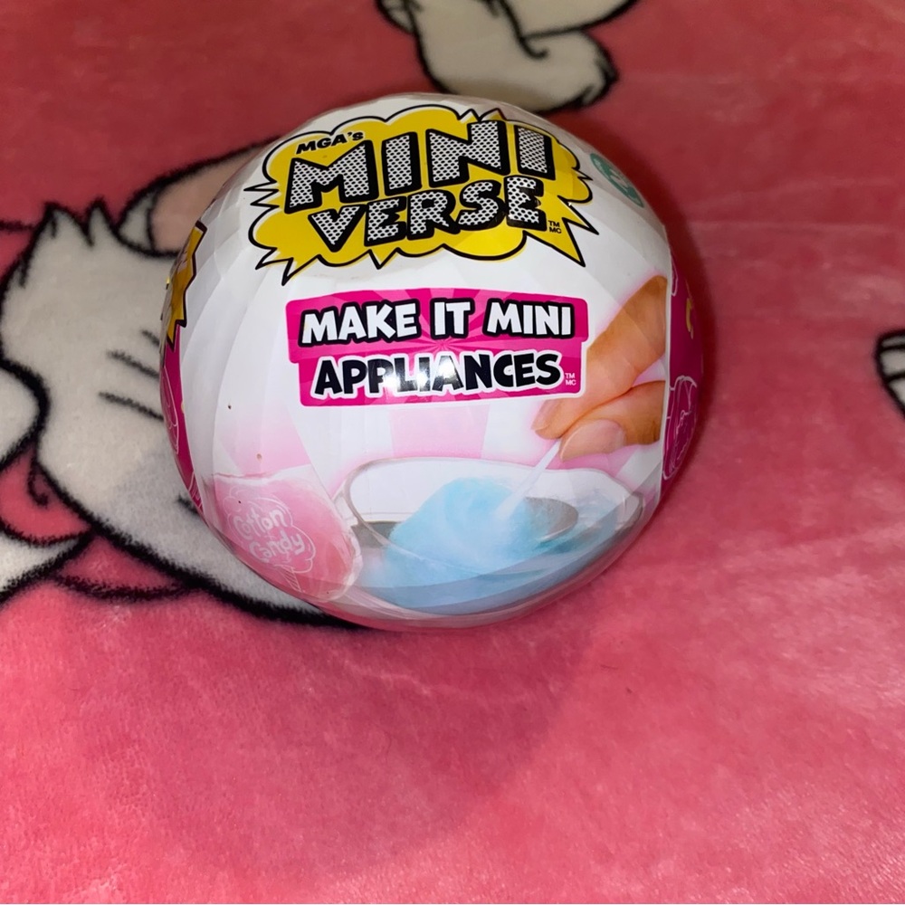MGA's Mini Verse Make It Mini Appliances Cotton Candy Machine